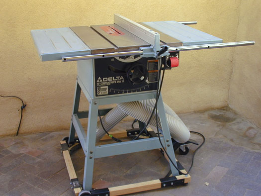 Table Saws - Portable, Cabinet and Contractors