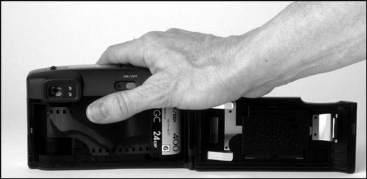 How to LOAD 35mm FILM 