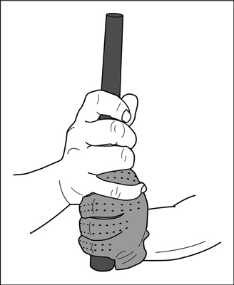In the Vardon grip, the right pinkie overlaps the left index finger.