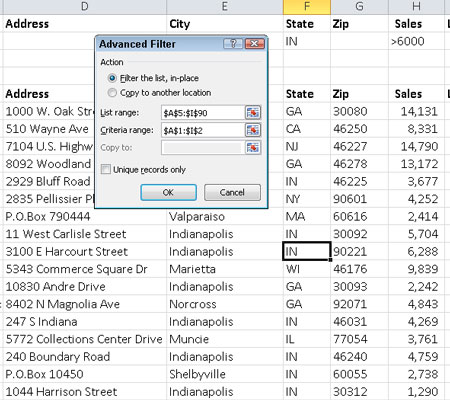 Specify the criteria range including the header row, but not any blank rows.