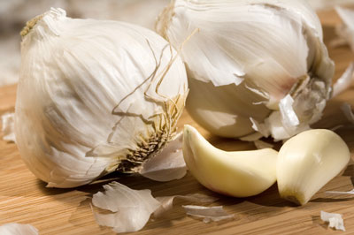 Garlic is surely one of the world’s most potent medicines, and its potent smell is what makes it so powerful.