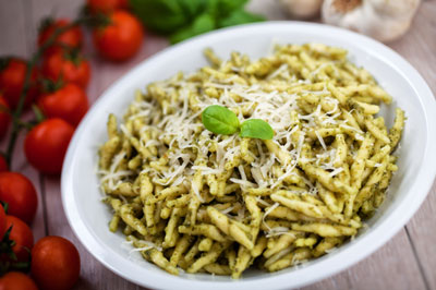 Eating large bowls of pasta with bread is totally fine.