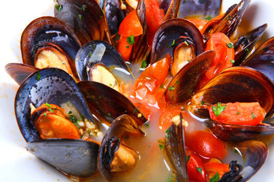 <i>Mussels</i> are a type of clam. They have a lot of <i>muscle,</i> both literally and figuratively.