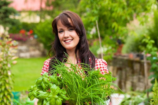 Another good way to keep your mind off hunger is to engage in some household chores or do some gardening.