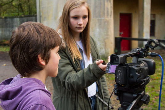 a good director instructs the crew to get the best shots possible.