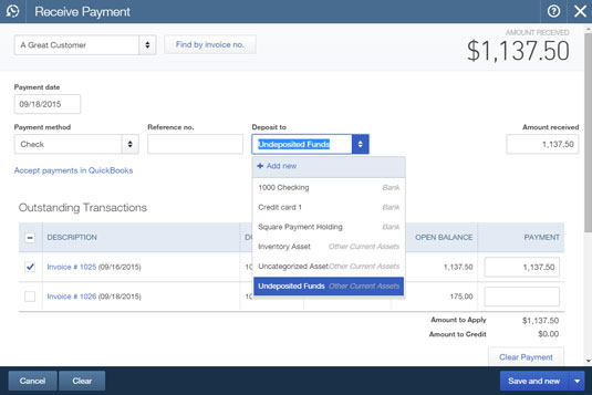 The Receive Payment window after selecting a customer with open invoices.