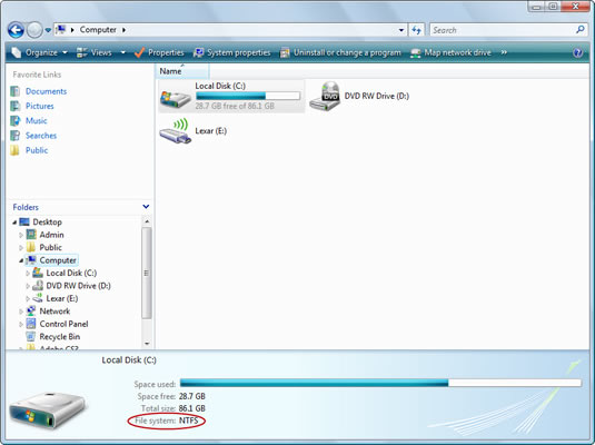 Options for reading a freshly inserted USB disk (Vista on the left, XP on the right).