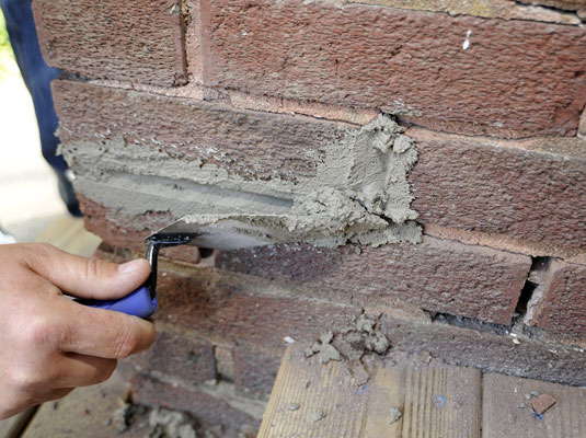 How To Patch Mortar On Brick Walls Dummies - Fill Small Hole In Brick Wall