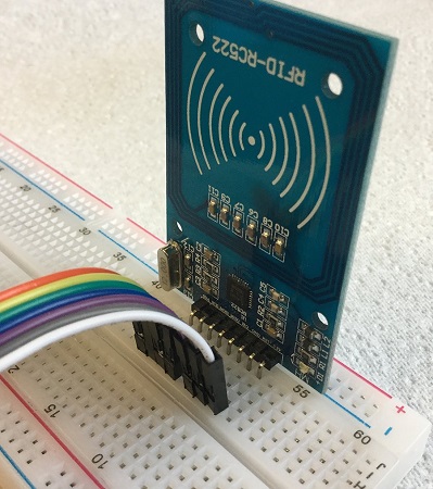 reader on breadboard raspberry pi