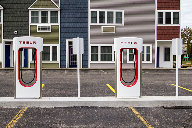 Photo of a Tesla Level 3 fast-charging station.